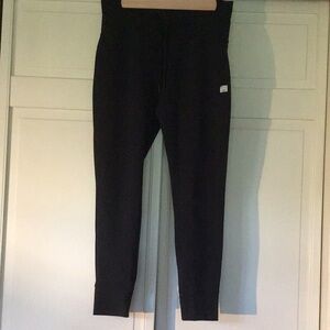 Vuori Daily Leggings,Size Large, Black
